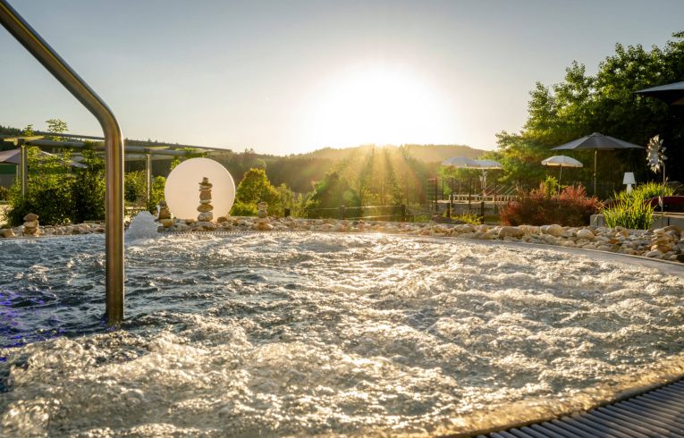Whirlpool im Saunabereich des Reibener-Hof im Bayerischen Wald